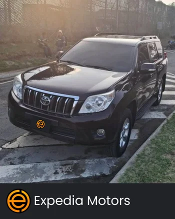 Toyota LAND CRUISER 2011