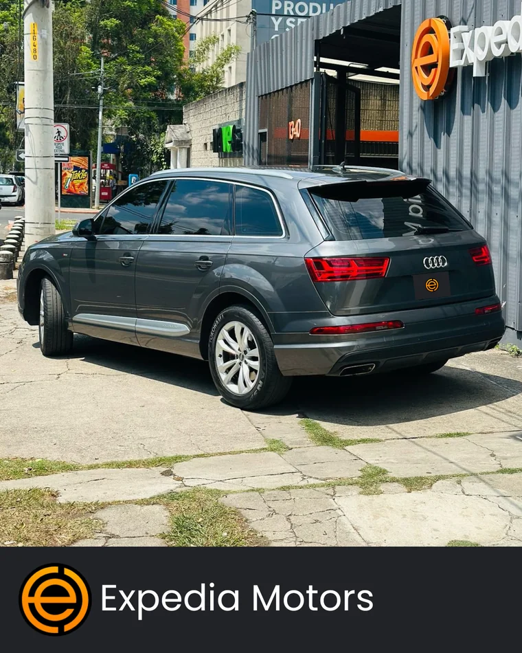 Audi Q7 2019 - Vista 3