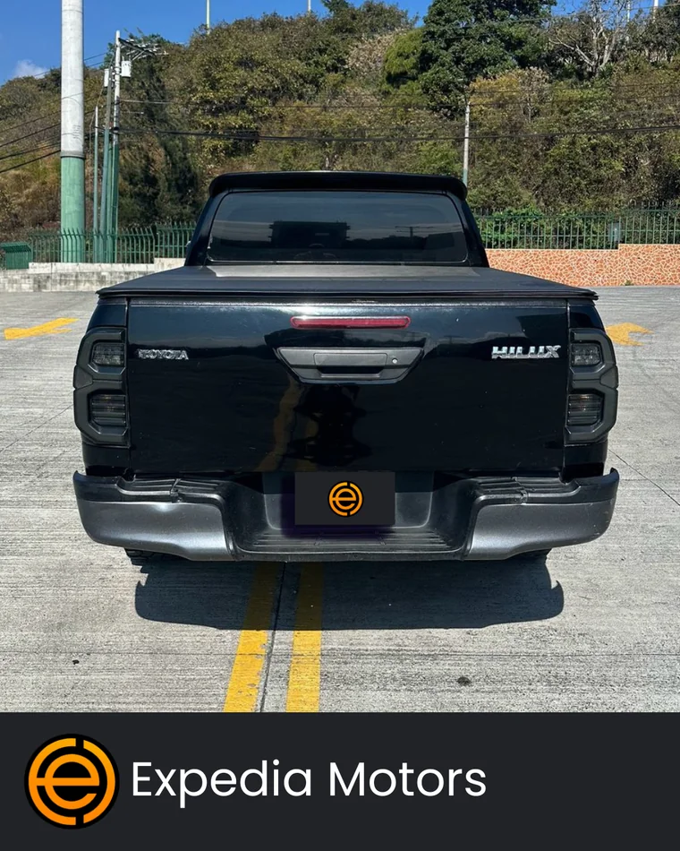 Toyota HILUX 2018 - Vista 5