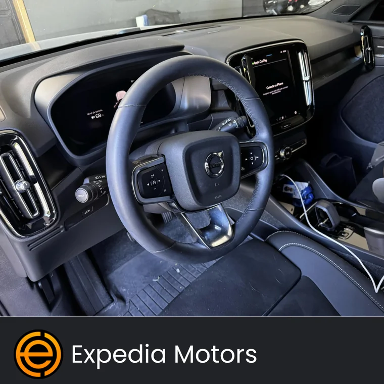 Volvo XC40 2023 - Vista 5