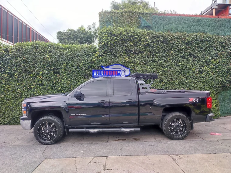 Chevrolet SILVERADO 2014 - Vista 4