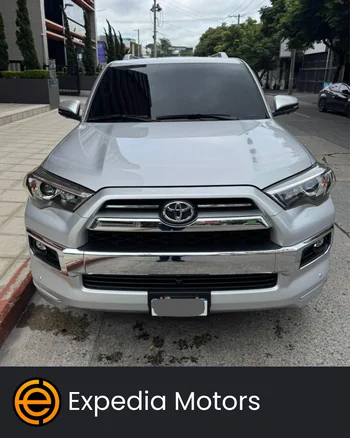 Toyota 4RUNNER 2024