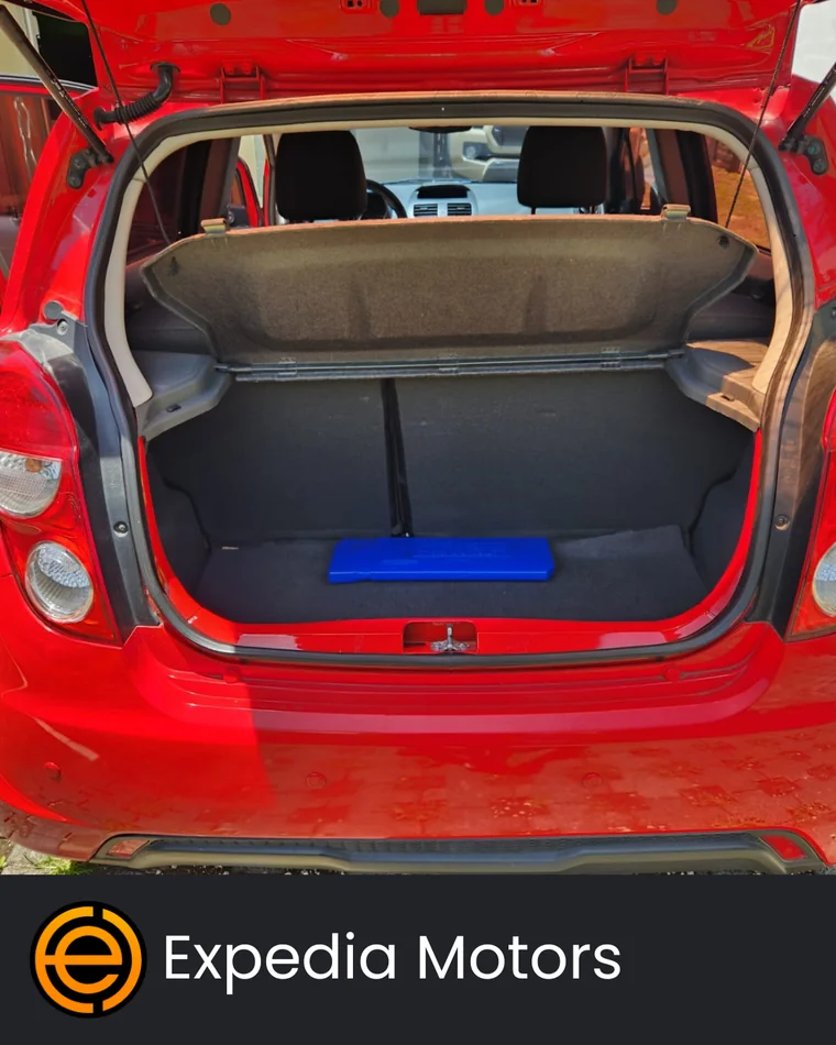 Chevrolet SPARK 2017 - Vista 5