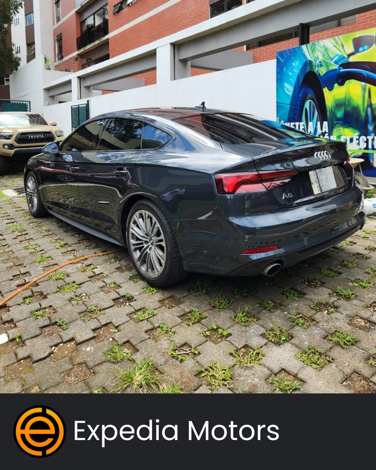 Audi A5 2019 - Vista 4