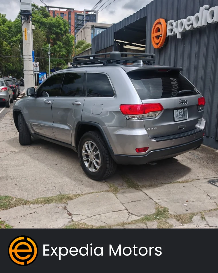 Jeep GRAND CHEROKEE 2016 - Vista 3