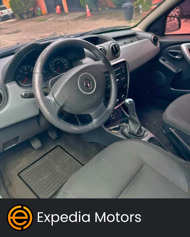 Renault DUSTER 2014 - Vista 4