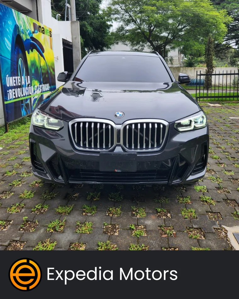 BMW X3 2022 - Vista 2