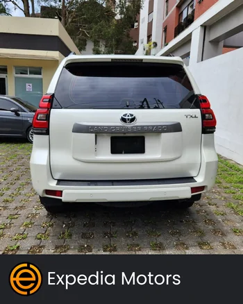 Toyota LAND CRUISER 2021