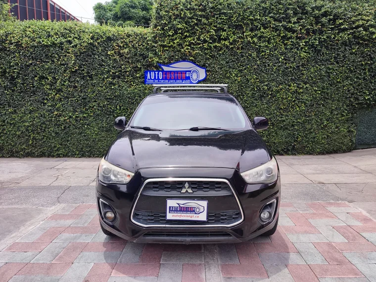 Mitsubishi OUTLANDER 2014 - Vista 3