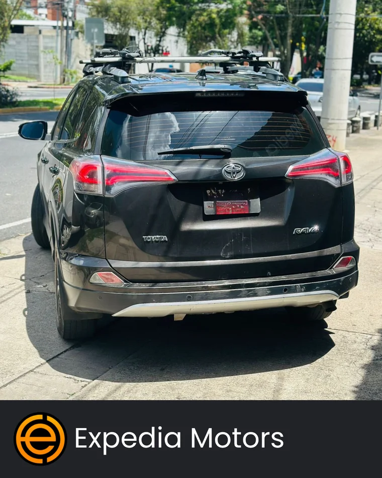 Toyota RAV4 2017 - Vista 4