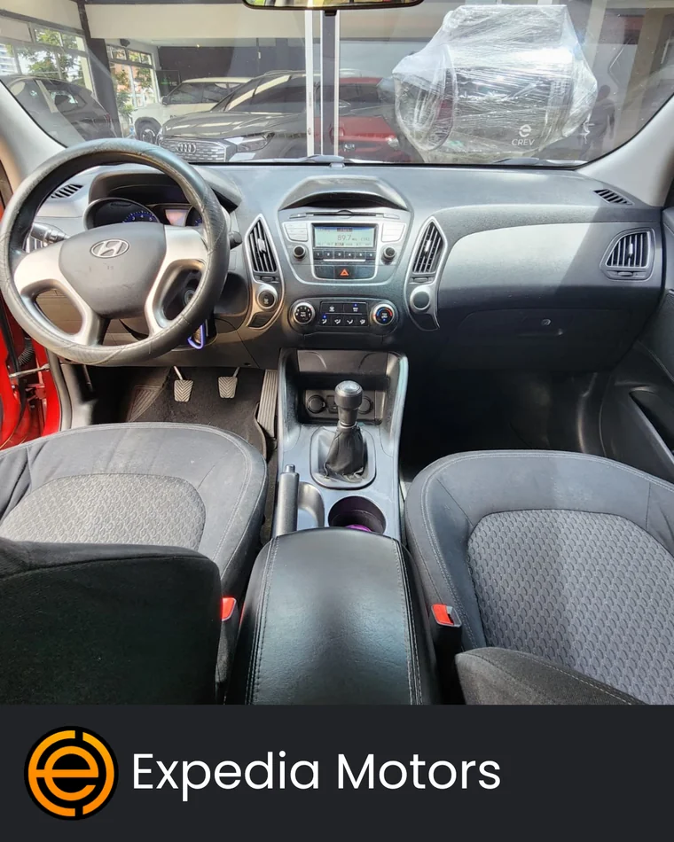 Hyundai TUCSON 2012 - Vista 4