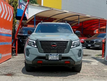 Nissan FRONTIER 2022