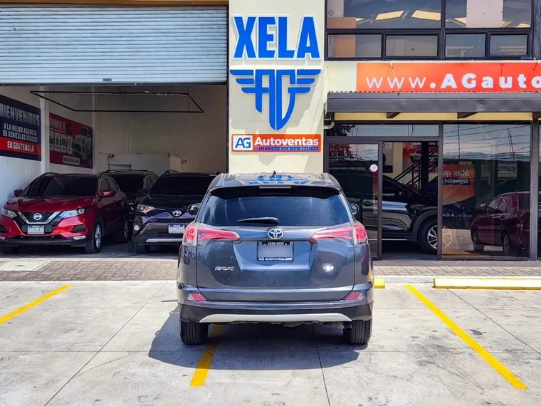 Toyota RAV4 2018 - Vista 5