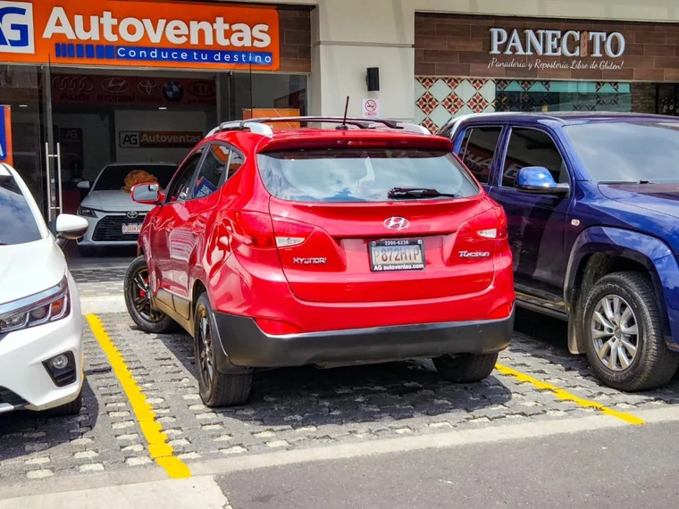 Hyundai TUCSON 2012 - Vista 4