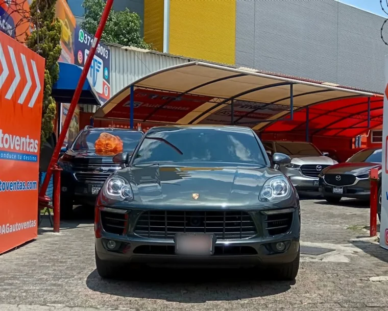 Porsche MACAN 2018 - Vista 2