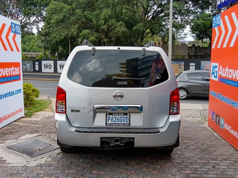 Nissan PATHFINDER 2006 - Vista 5