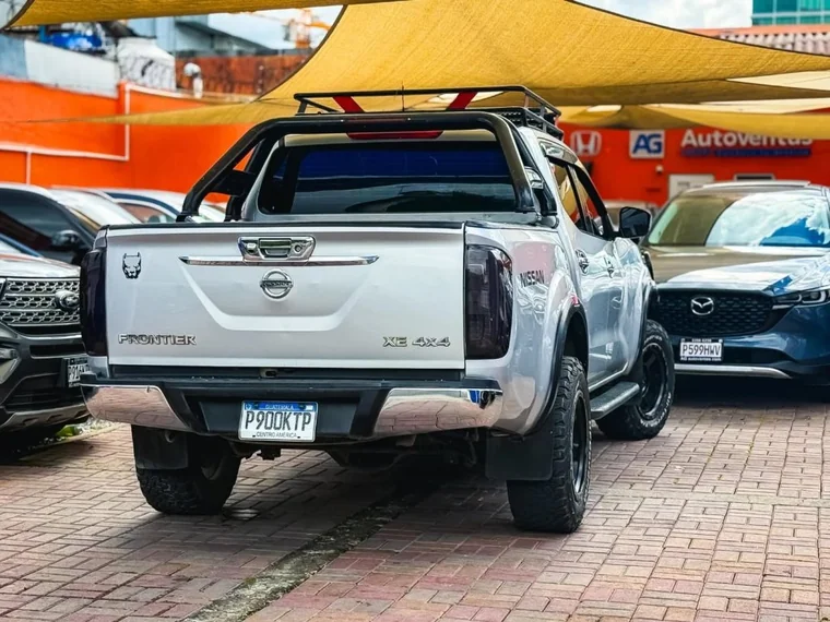 Nissan FRONTIER 2020 - Vista 5