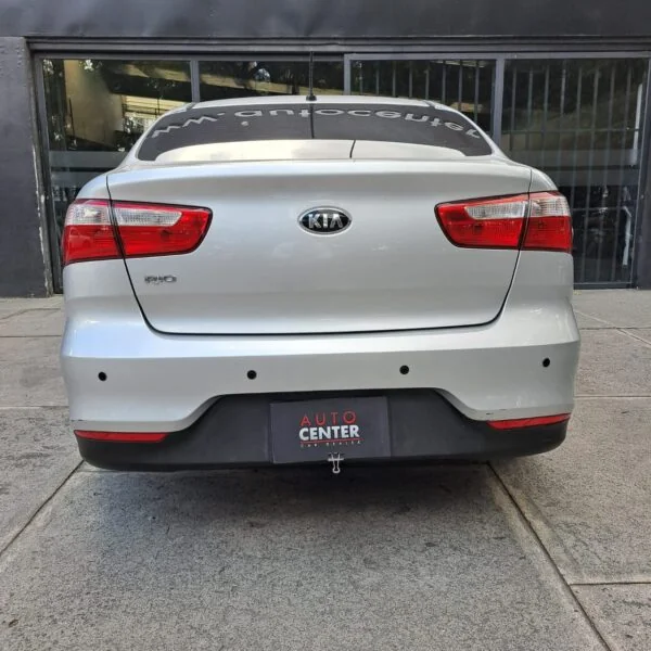 Kia RIO 2017 - Vista 3