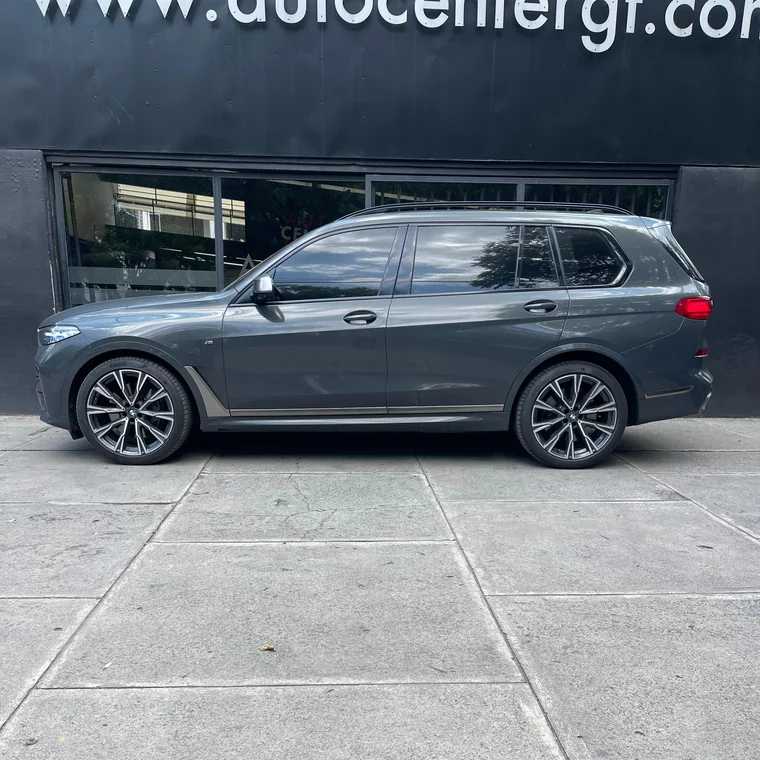 BMW X7 2022 - Vista 3