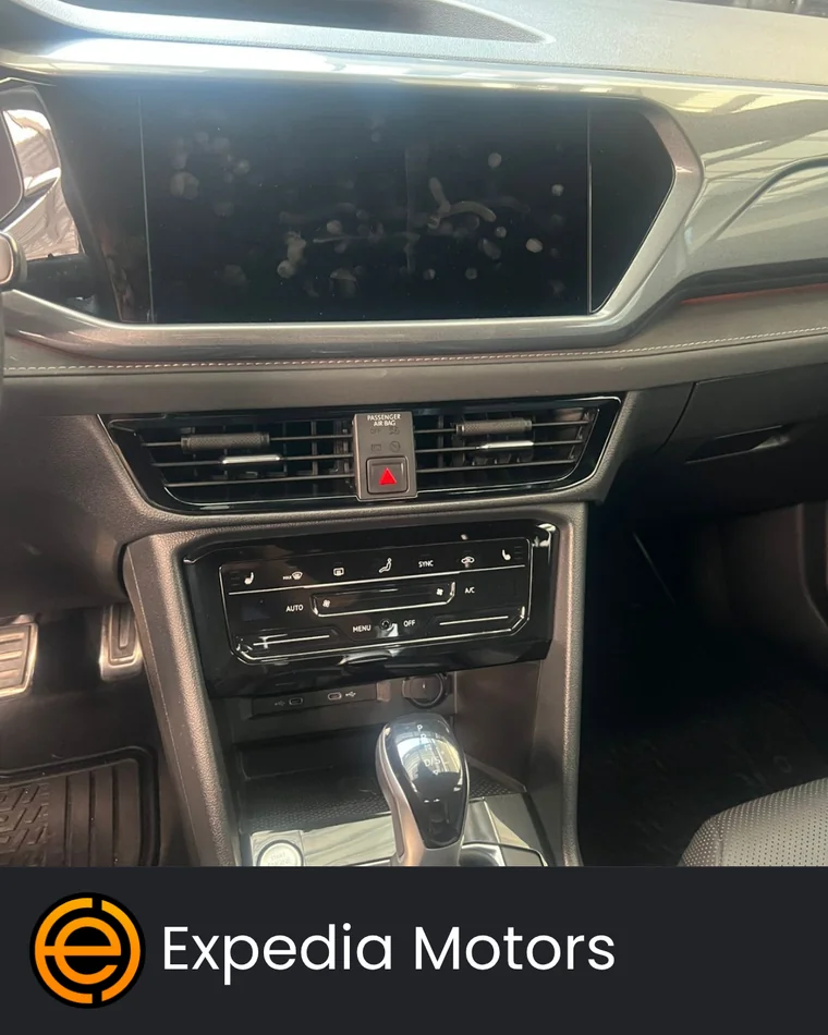 Volkswagen Taos 2023 - Vista 4