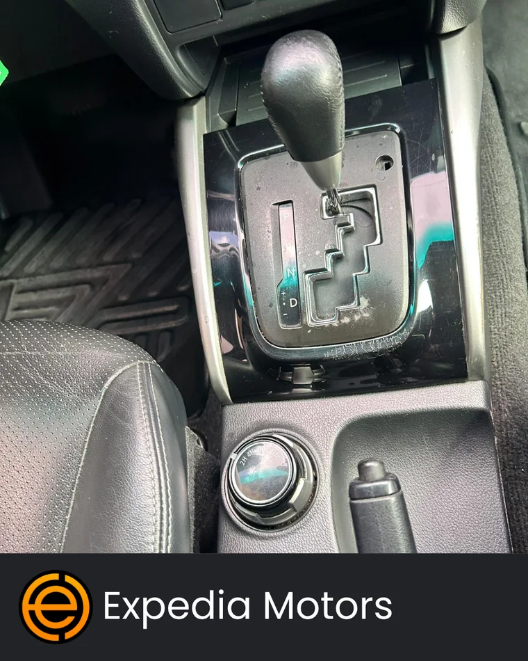 Mitsubishi L200 2020 - Vista 2