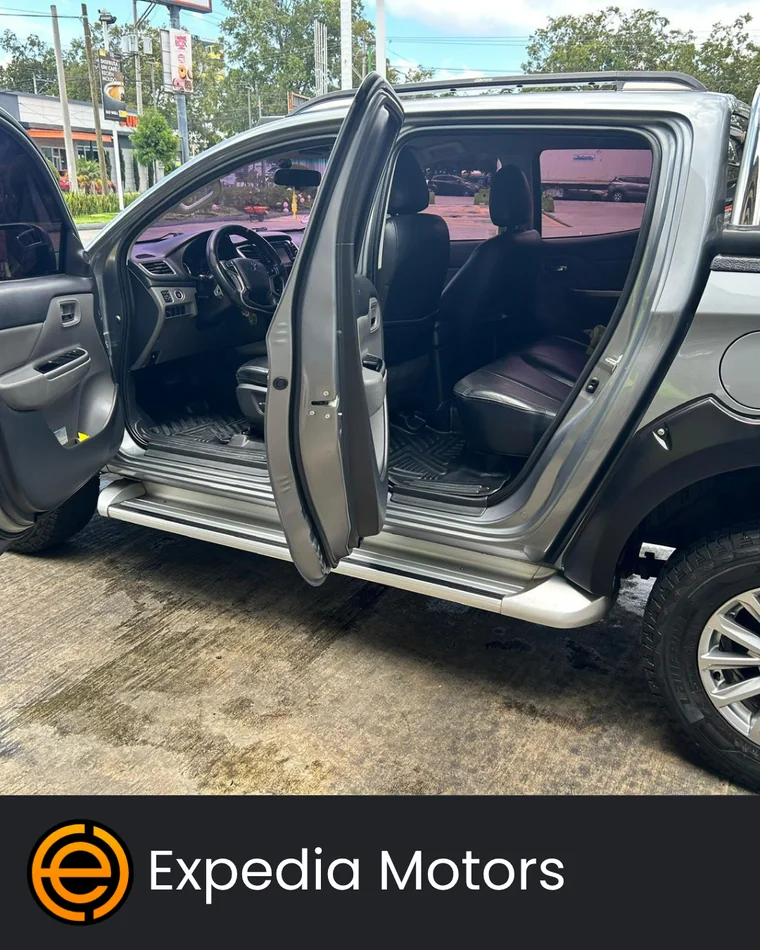 Mitsubishi L200 2020 - Vista 4