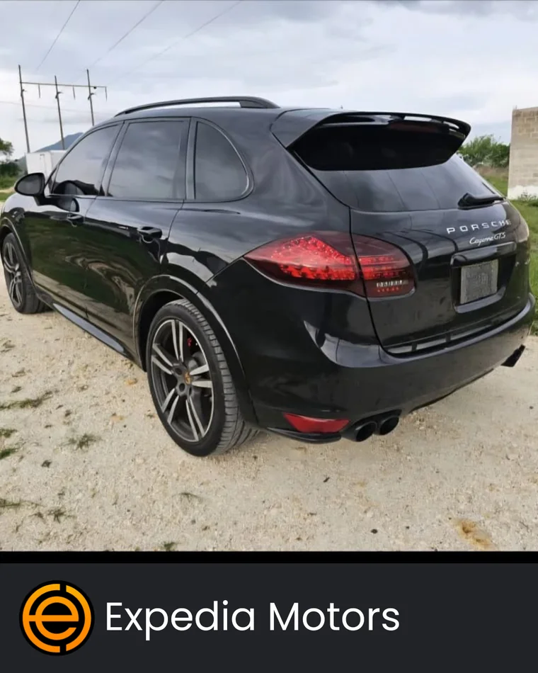Porsche CAYENNE 2013 - Vista 2