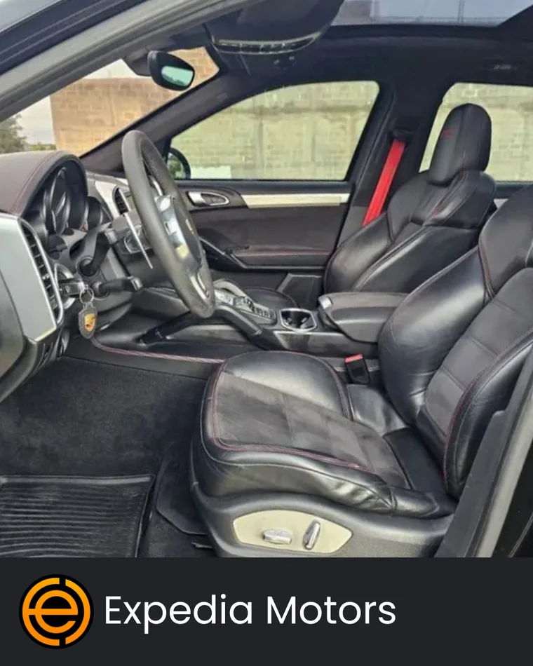 Porsche CAYENNE 2013 - Vista 5