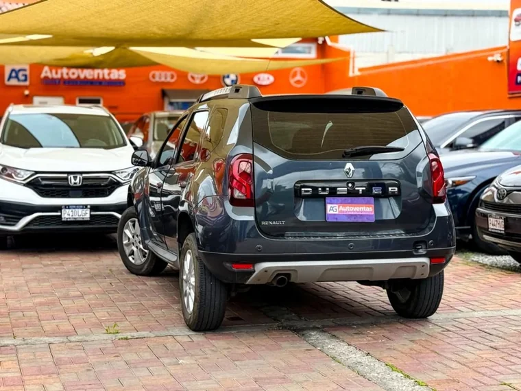 Renault DUSTER 2018 - Vista 4