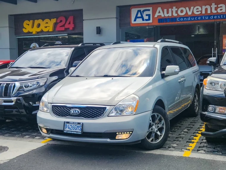 Kia SEDONA 2014 - Vista 2