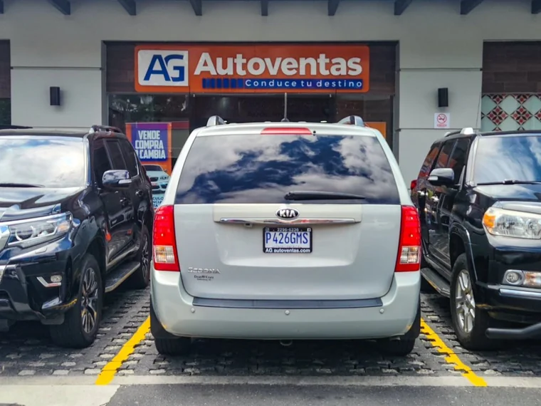 Kia SEDONA 2014 - Vista 5