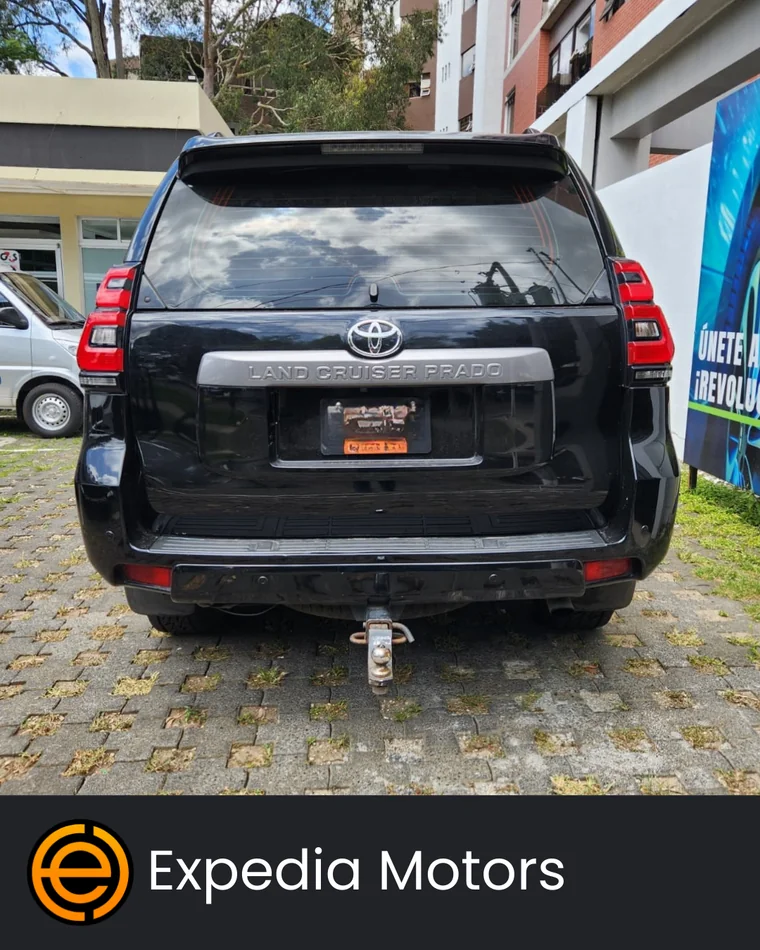 Toyota Land Cruiser Prado 2023 - Vista 4