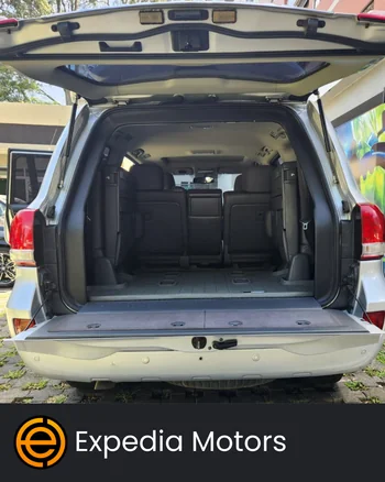 Toyota Land Cruiser Prado 2011