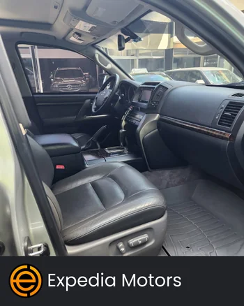 Toyota Land Cruiser Prado 2011