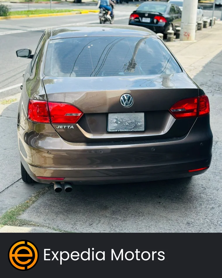 Volkswagen JETTA 2014 - Vista 5