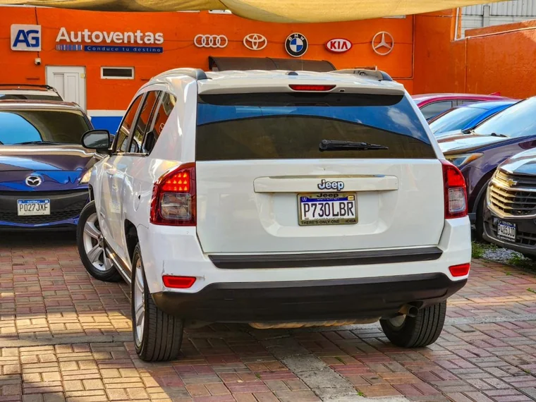 Jeep COMPASS 2016 - Vista 4