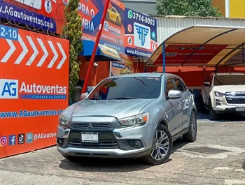 Mitsubishi OUTLANDER 2017