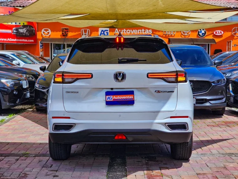 Changan CL 2024 - Vista 5
