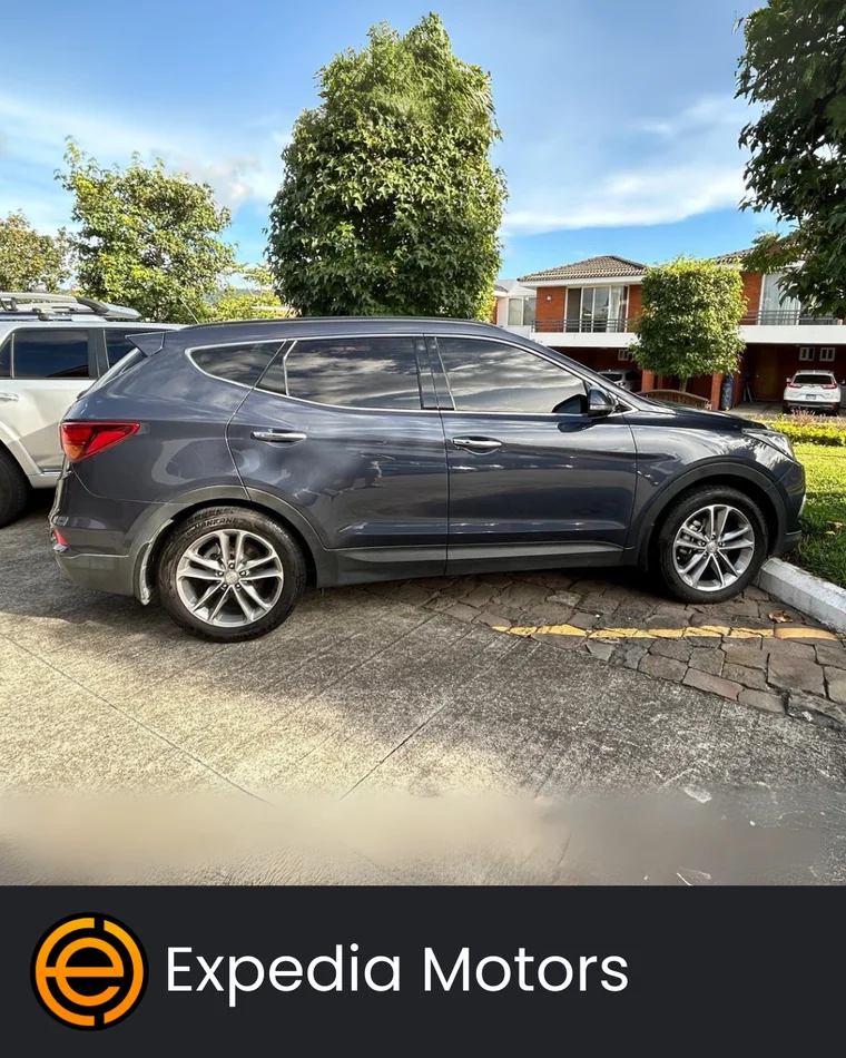 Hyundai SANTA FE 2018 - Vista 5