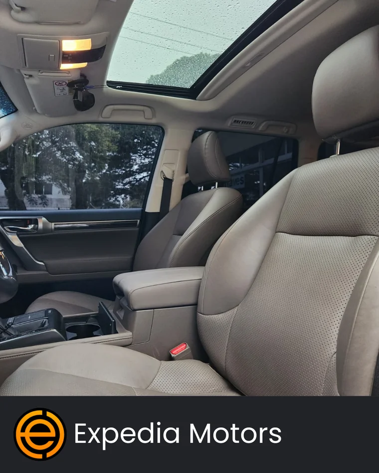 Lexus GX 2024 - Vista 4