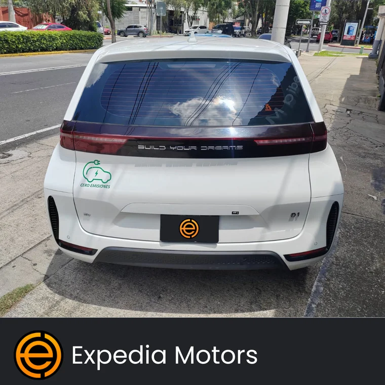 BYD CL 2023 - Vista 4