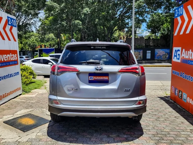 Toyota RAV4 2016 - Vista 5