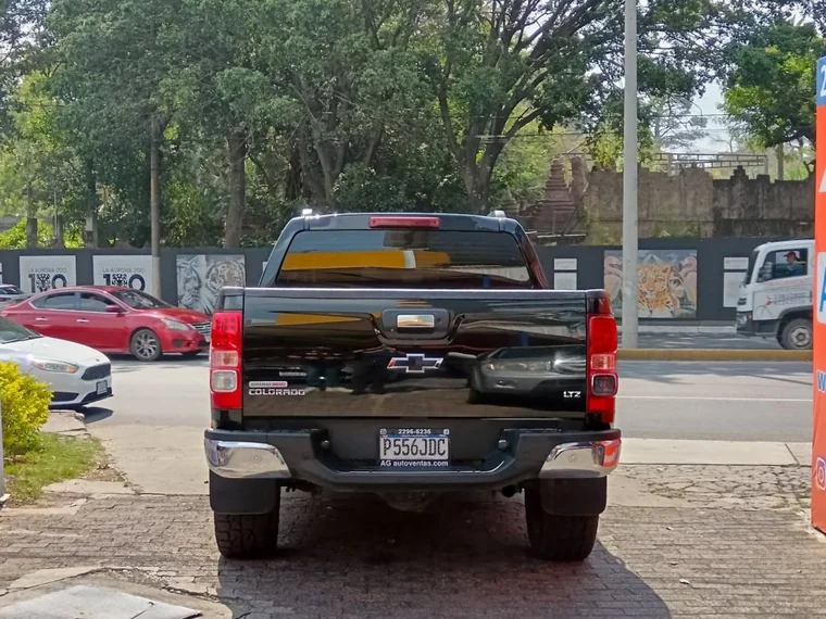 Chevrolet COLORADO 2019 - Vista 5