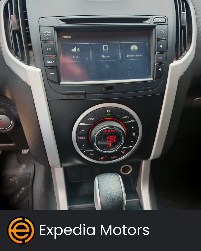 Isuzu Dmax 2019 - Vista 3