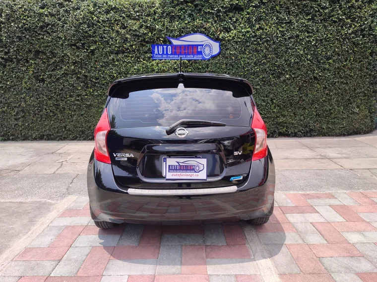 Nissan VERSA 2015 - Vista 5