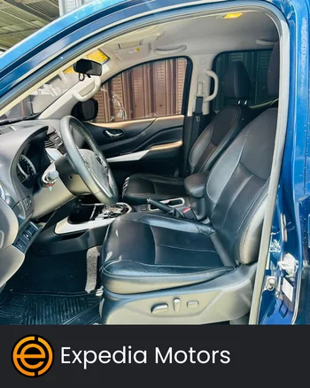 Nissan FRONTIER 2020