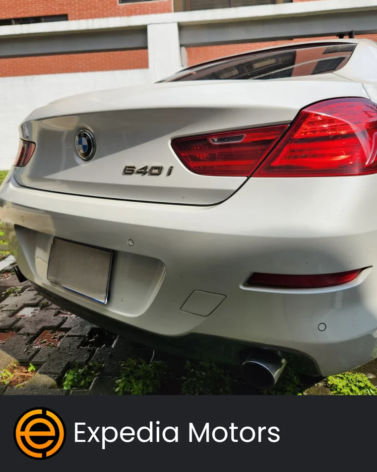 BMW SERIE 1 2013 - Vista 5