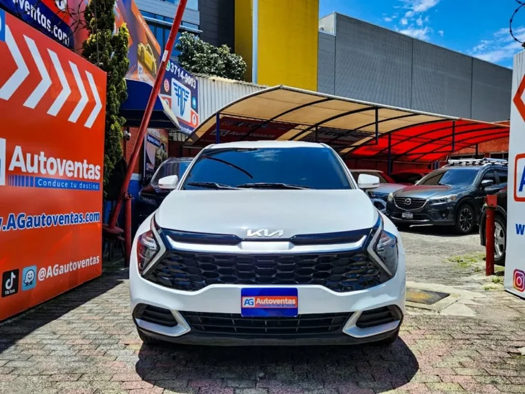 Kia SPORTAGE 2023 - Vista 2