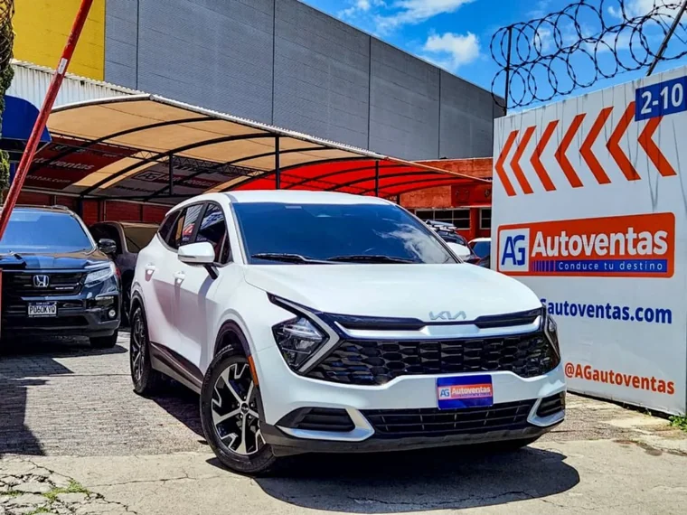 Kia SPORTAGE 2023 - Vista 3