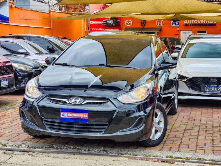 Hyundai ACCENT 2014 - Vista 2